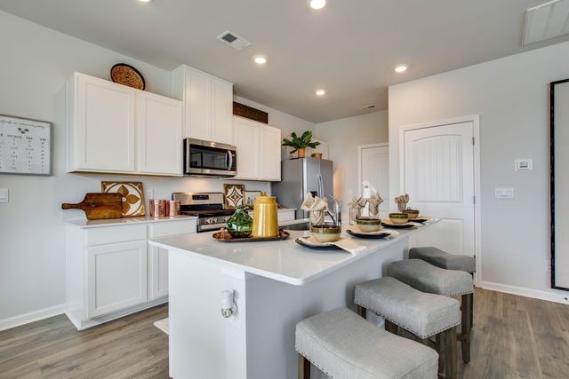 4829 Clousden Way, Murfreesboro, TN 37129