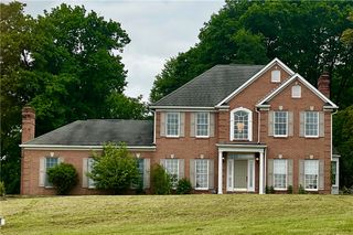 1849 Dutch Ridge Rd, Ellwood City, PA 16117