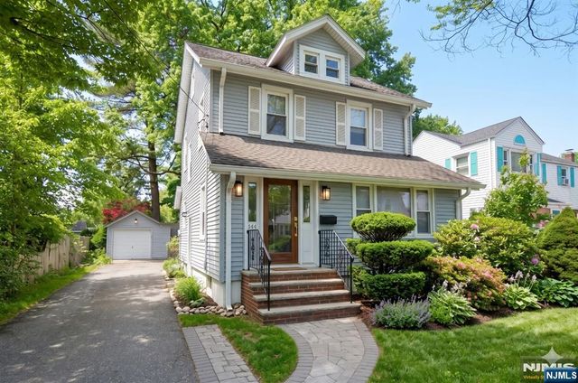 144 Degraw Avenue, Teaneck, NJ 07666