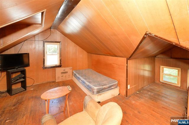 144 Degraw Avenue, Teaneck, NJ 07666