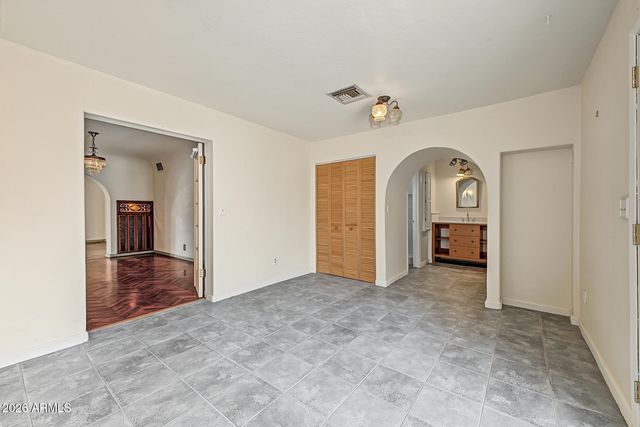 1126 W WILLETTA Street, Phoenix, AZ 85007