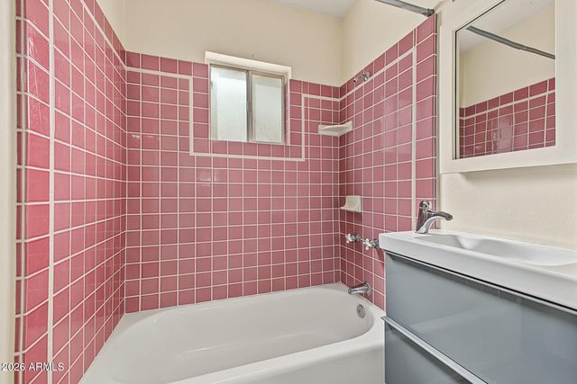 1126 W WILLETTA Street, Phoenix, AZ 85007