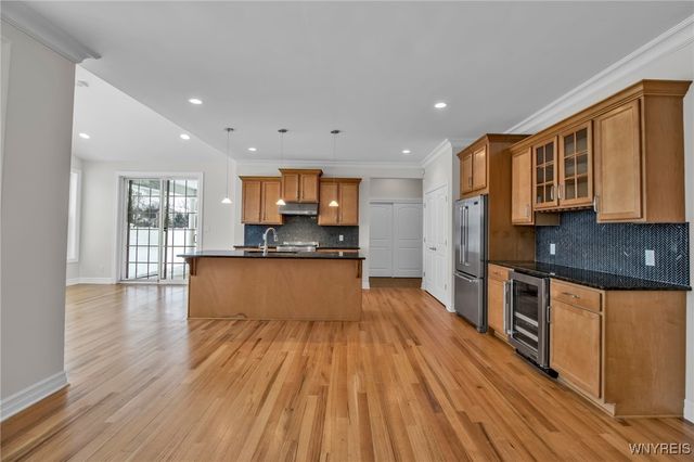 3320 East River Road, Grand Island, NY 14072