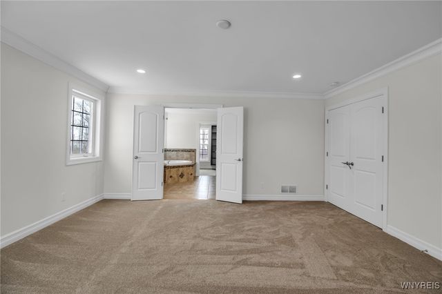 3320 East River Road, Grand Island, NY 14072