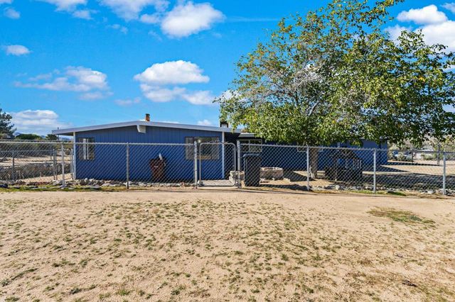 7517 Alaba Avenue, Yucca Valley, CA 92284