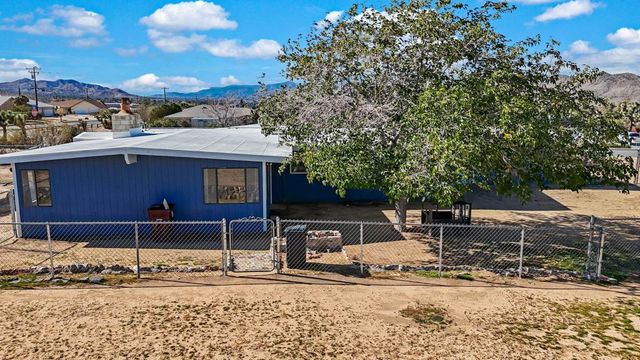 7517 Alaba Avenue, Yucca Valley, CA 92284