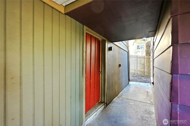 19202 12th Avenue NE, Shoreline, WA 98155