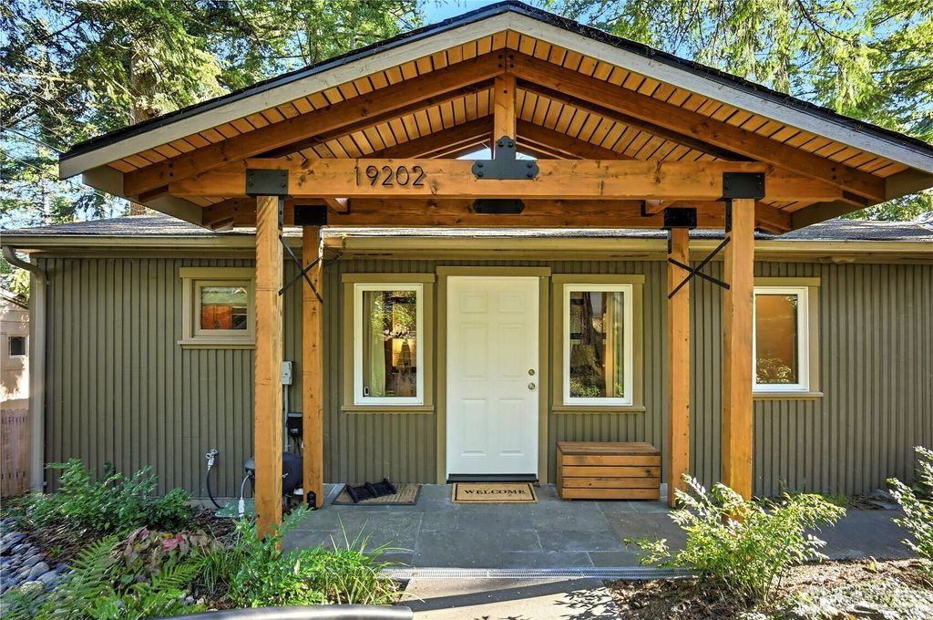 19202 12th Avenue NE, Shoreline, WA 98155