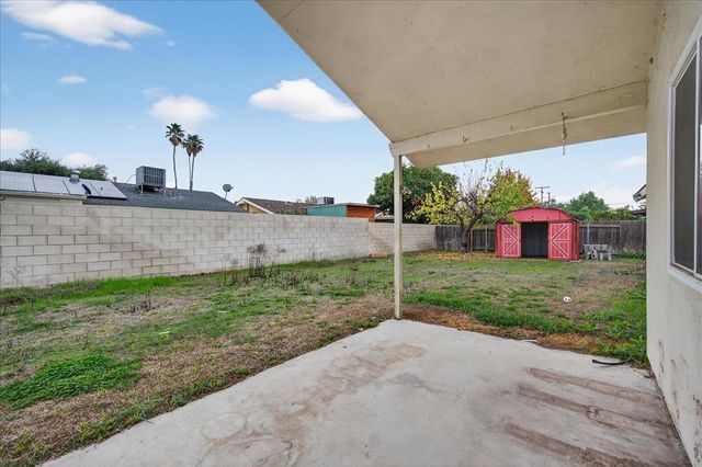 500 Friant Court, Bakersfield, CA 93309