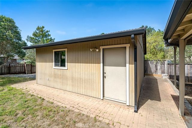 1875 Chester Lane, Cambria, CA 93428