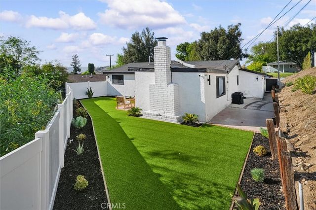 18640 Kimbrough Street, Canyon Country, CA 91351