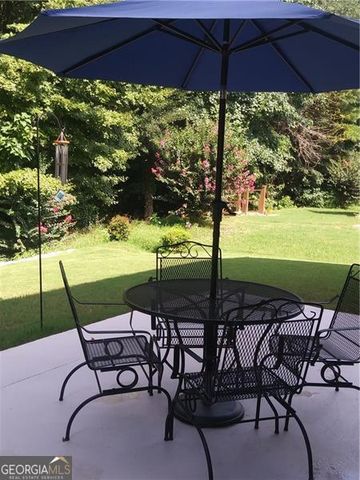 2840 Stonewall Lane SW, Atlanta, GA 30331