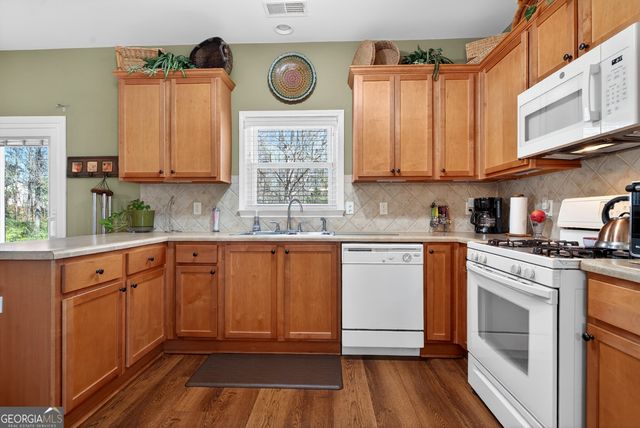 2840 Stonewall Lane SW, Atlanta, GA 30331