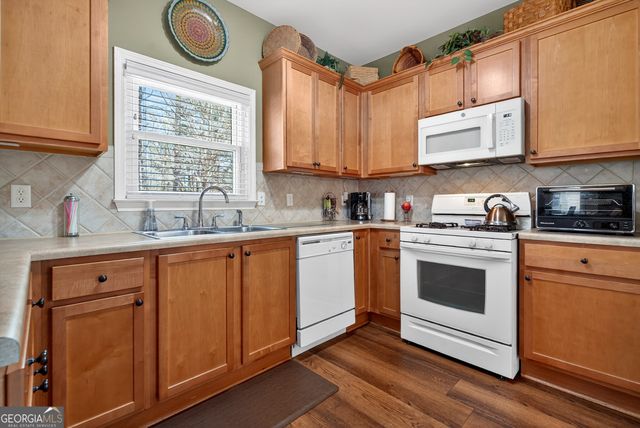 2840 Stonewall Lane SW, Atlanta, GA 30331