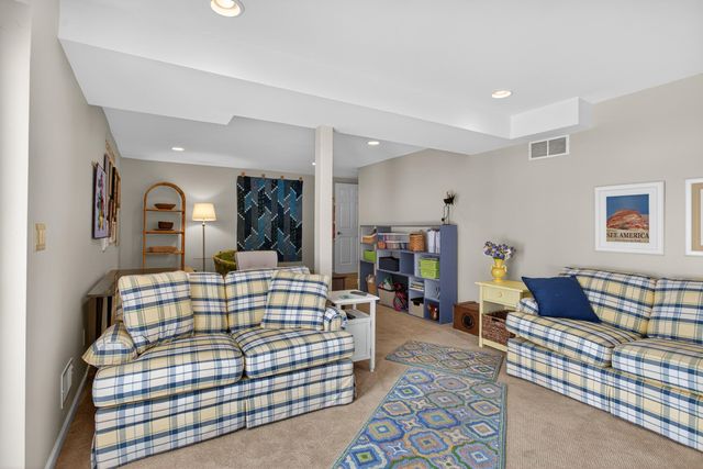 253 Westshore Drive, Liberty Twp-jackson, MI 49249