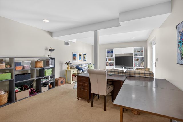 253 Westshore Drive, Liberty Twp-jackson, MI 49249