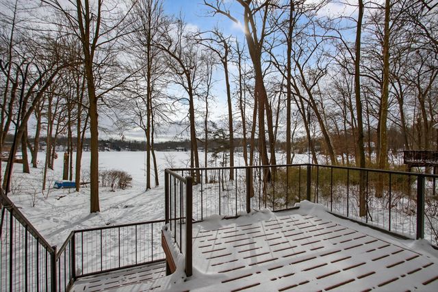 253 Westshore Drive, Liberty Twp-jackson, MI 49249