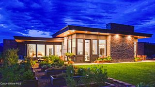 432 Stagecoach Dr, Sagle, ID 83860