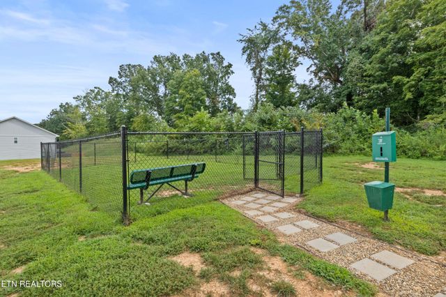 8415 Whisper Lane, Powell, TN 37849