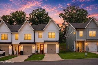 8415 Whisper Lane, Powell, TN 37849