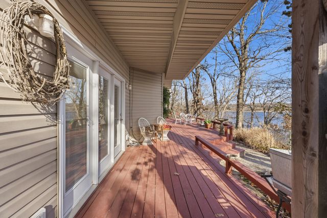 32180 S 627 Road, Grove, OK 74344