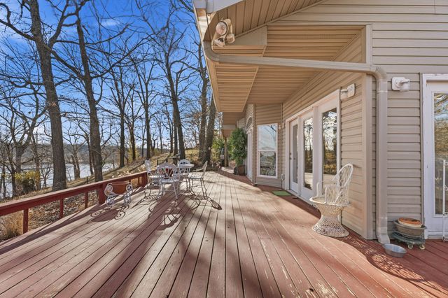 32180 S 627 Road, Grove, OK 74344