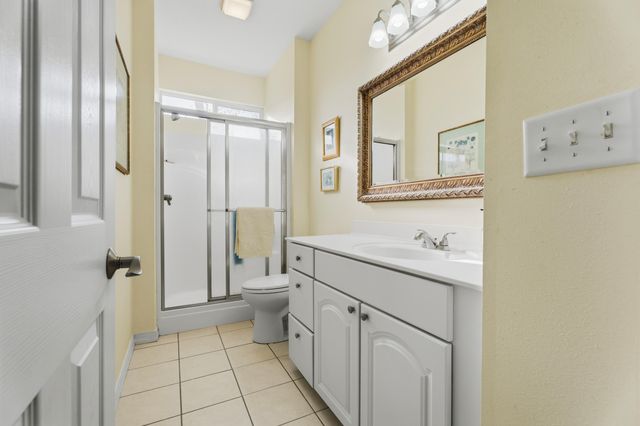 32180 S 627 Road, Grove, OK 74344