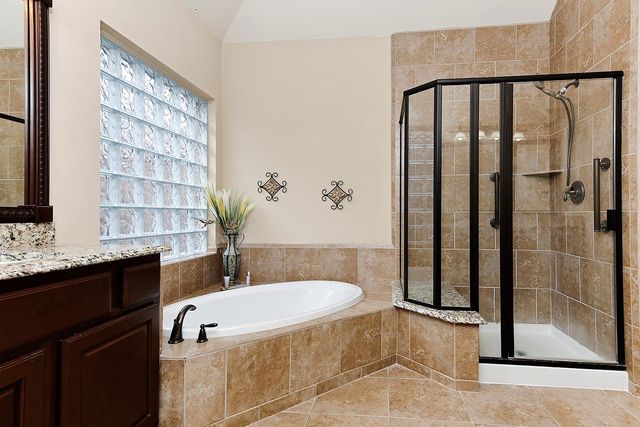 18 Chase Mills Place, Tomball, TX 77375