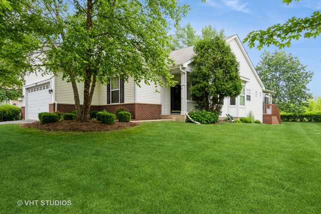 1520 Mansfield Drive, Aurora, IL 60502