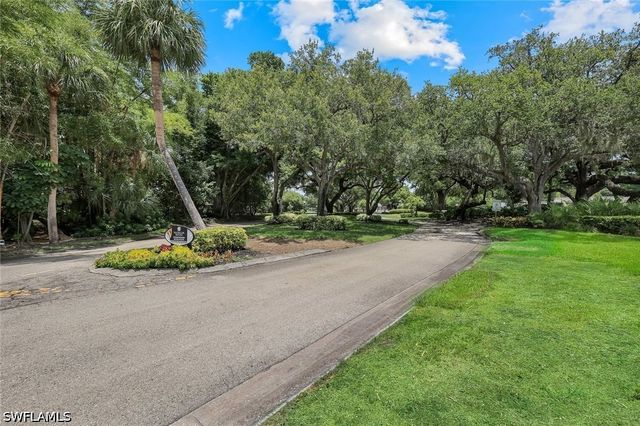 12286 McGregor Woods CIR, Fort Myers, FL 33908