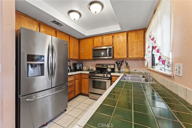 10492 Latour, Jurupa Valley, CA 91752