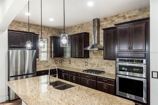 4703 TOBERMORY WAY, Bradenton, FL 34211