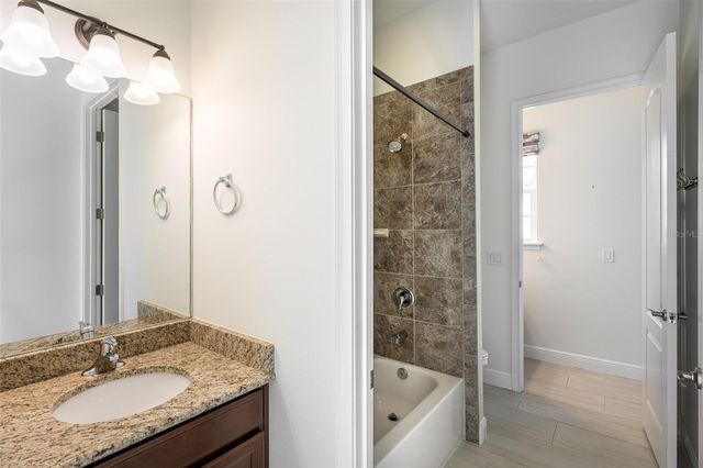 4703 TOBERMORY WAY, Bradenton, FL 34211