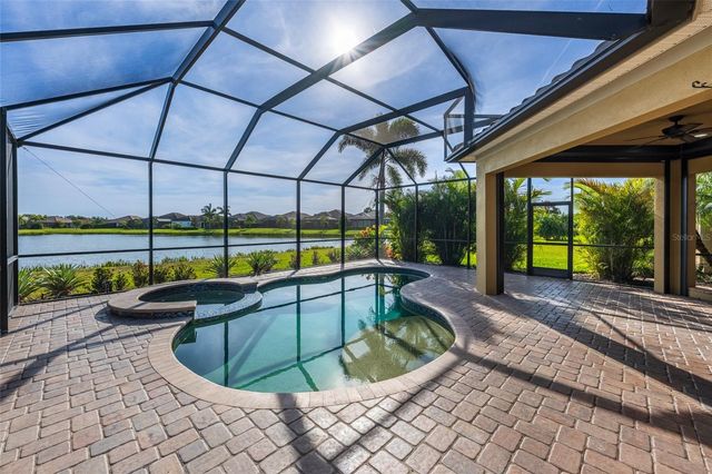 4703 TOBERMORY WAY, Bradenton, FL 34211