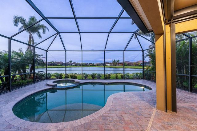 4703 TOBERMORY WAY, Bradenton, FL 34211