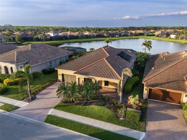 4703 TOBERMORY WAY, Bradenton, FL 34211