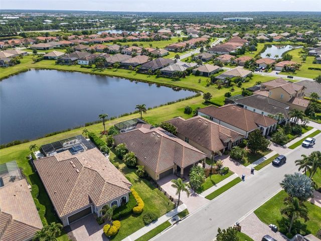 4703 TOBERMORY WAY, Bradenton, FL 34211