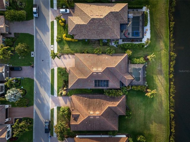 4703 TOBERMORY WAY, Bradenton, FL 34211