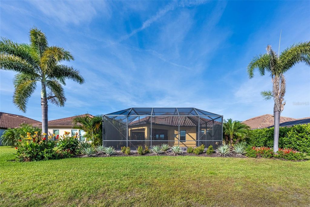 Image 47 of property listing at 4703 TOBERMORY WAY, Bradenton, FL 34211