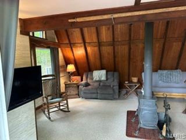 121 Crystal Lake Court, Wright City, MO 63390