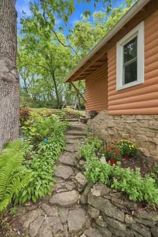 9650 N Brown Road, Edgerton, WI 53534