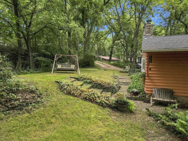9650 N Brown Road, Edgerton, WI 53534