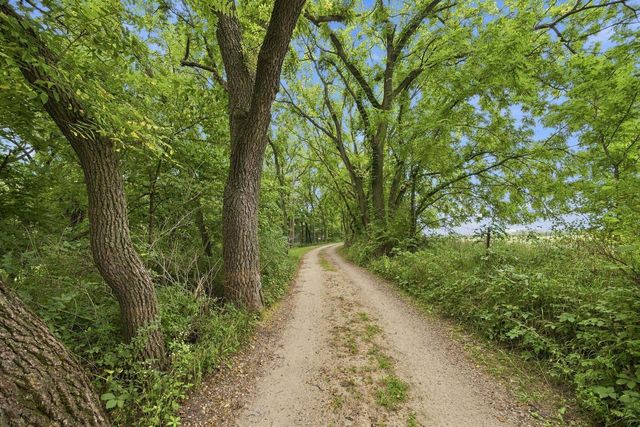 9650 N Brown Road, Edgerton, WI 53534