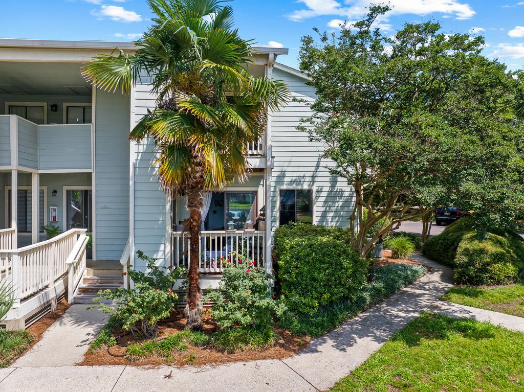 1481 Center Street 1102, Mount Pleasant, SC 29464