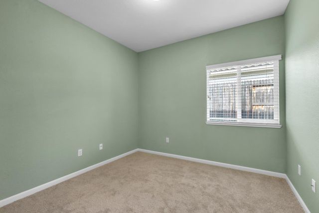 456 Eagle Dr, Ione, CA 95640