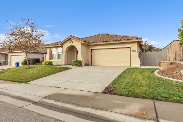 456 Eagle Dr, Ione, CA 95640