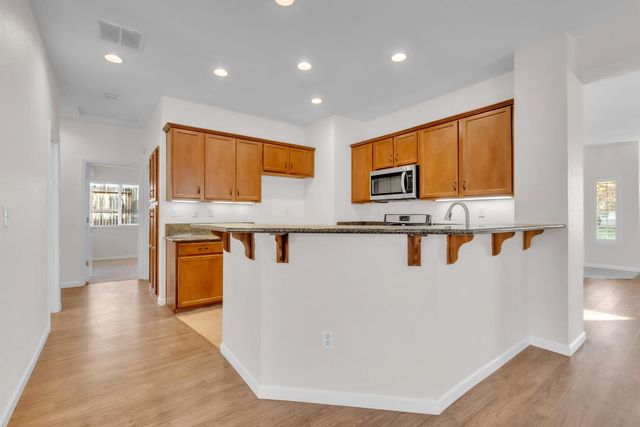 456 Eagle Dr, Ione, CA 95640