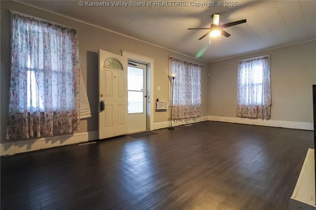 510 21st Street W, Charleston, WV 25387