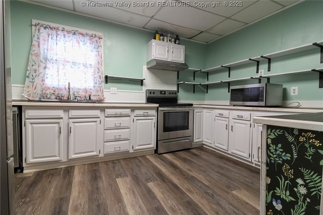 510 21st Street W, Charleston, WV 25387