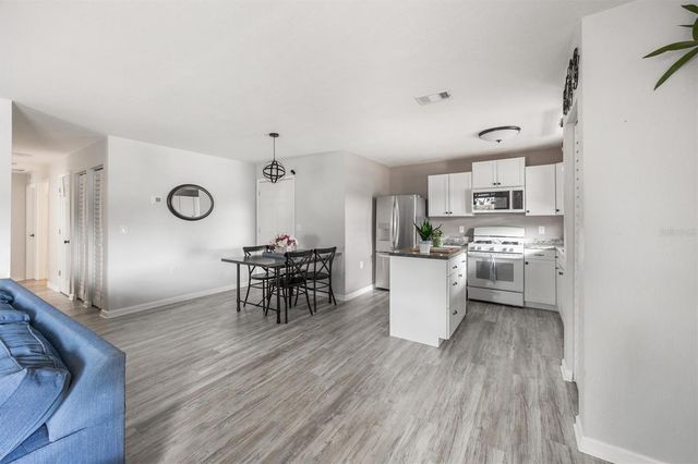 3064 SE 21ST LANE, Gainesville, FL 32641